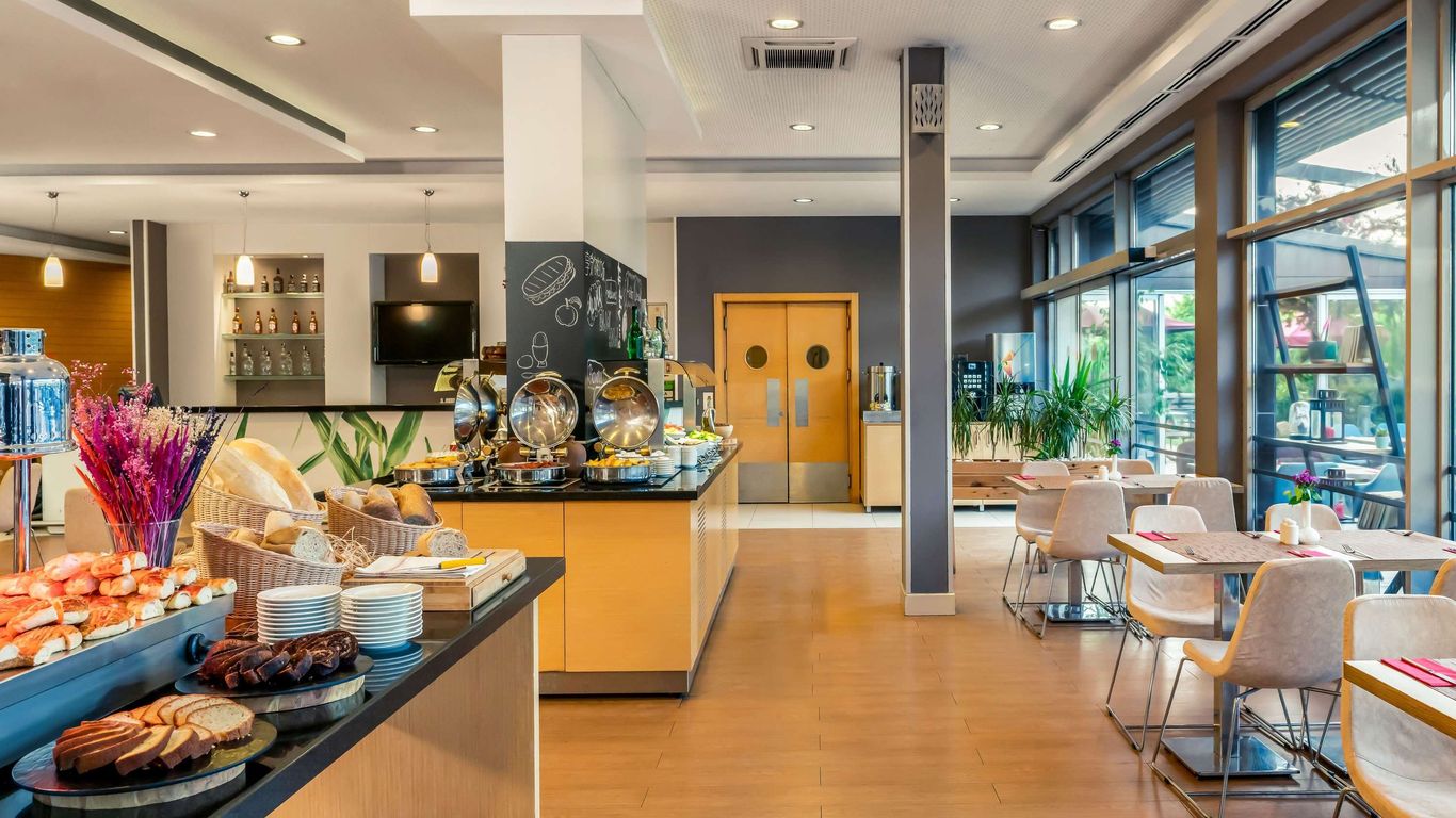 布爾薩宜必思酒店 - 布爾沙