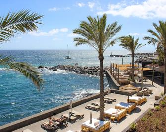 Saccharum Resort - Estreito da Calheta - Playa