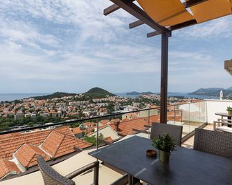 Guest House Kono - Dubrovnik - Balcón