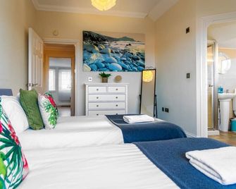 Brunswick Fab Pad | By My Getaways - Brighton - Bedroom