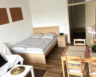 Apartment Westside - Ratisbonne - Chambre