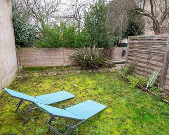 Le Pic-Paris - Tours - Patio