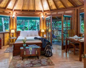 Volcano Village Lodge - Volcano - Habitación