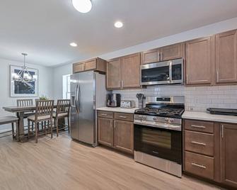 Atlantic City Vibes - Unit A - Brigantine - Dapur