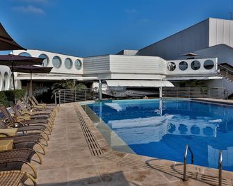 Bourbon Convention Hotel Santos - Santos - Piscina