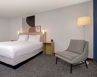 Spark by Hilton St. Louis Southwest - St Louis