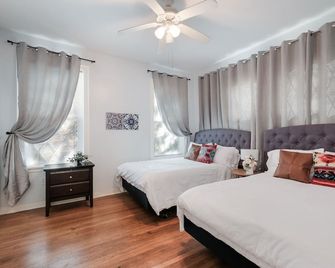 516- Amazing 2br 1ba Apt in Historic Alta Vista, Sa! Monthly Rental - San Antonio - Habitación
