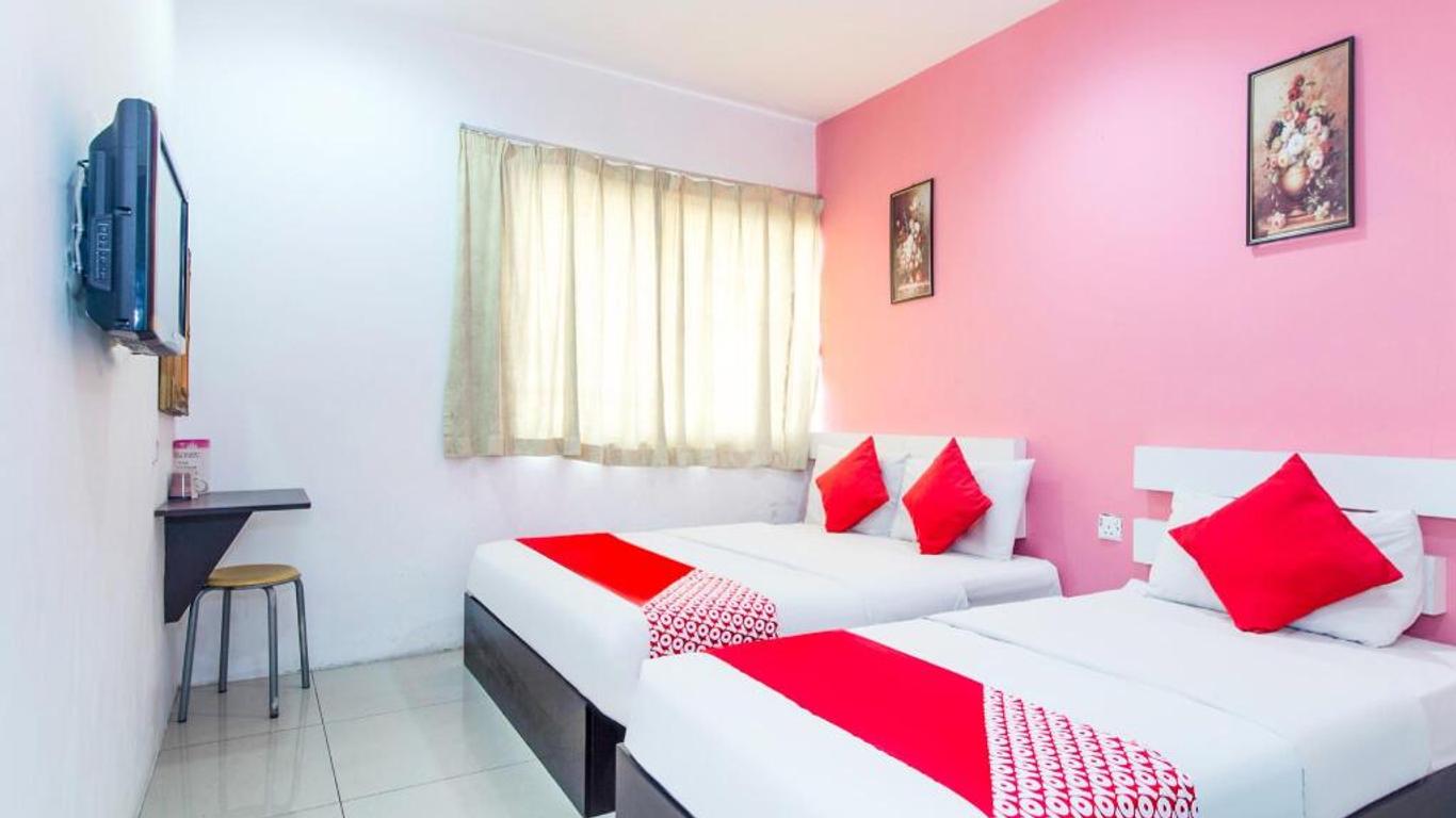 أوه واي أوه 162 إف بي هوتل