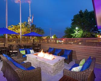Holiday Inn Express & Suites Paso Robles - Paso Robles - Patio