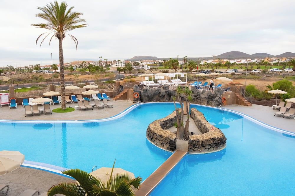 Grand Muthu Golf Plaza Hotel