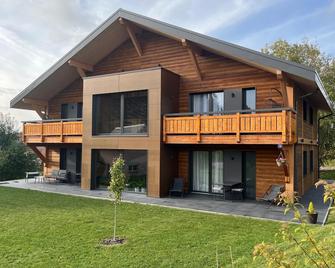 Chalet Chic . - Les Fourgs - Edificio