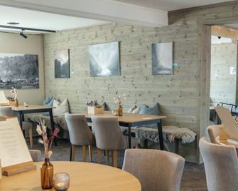 Brygga Restaurant Bed and Breakfast - Sørvågen - Restaurante