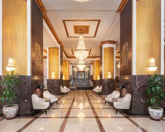 Hilton Milwaukee - Milwaukee - Lobby