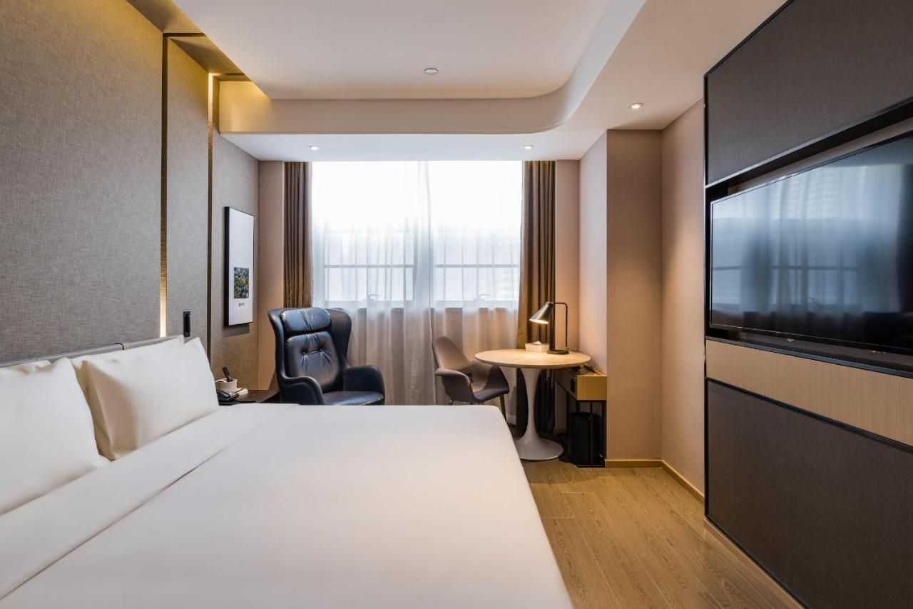 Atour Hotel Nanjing Olympic Sports Center Tianhe Plaza thumbnail 2