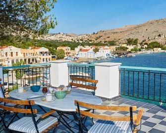 The Vegghera House - Ano Symi
