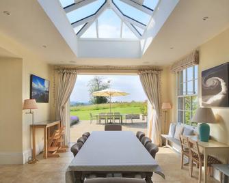 Luxury Somerset country house, perfect for friend and family gatherings. - Yeovil - Dining room