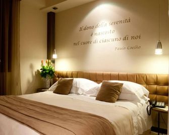 Hotel Due Pini - Formigine - Camera da letto