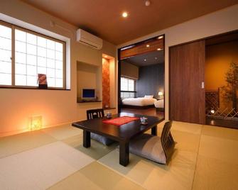 Stay in a special room reputed as I want to stay / Hanamaki Iwate - Hanamaki - Eetruimte