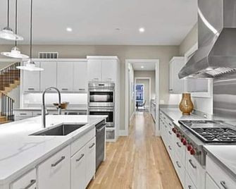 Beautiful Spacious House in the Park Cities area - Dallas - Cocina
