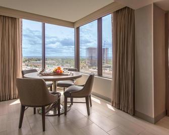 دنفر ماريوت تيك سنتر - دنفر (كولورادو) - غرفة طعام