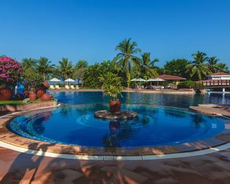 The Lalit Golf & Spa Resort Goa - Canacona - Svømmebasseng