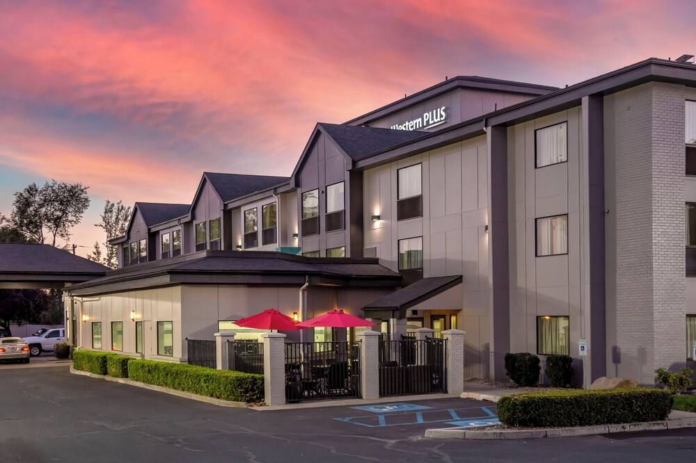 Best Western Plus Spokane North - ספוקיין - בניין