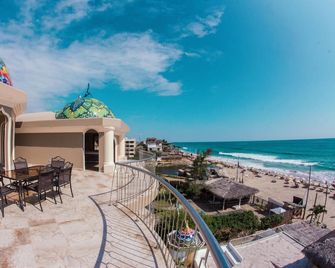 Dharma Beach - Montañita (Guayas) - Balcony
