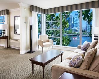 جرانفيل أيلاند هوتل - فانكوفر - غرفة معيشة