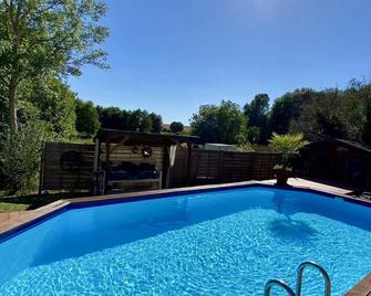 Charming house with private pool - Hanches - Piscina