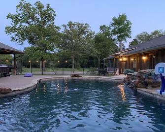 Experience East Tx@elken Retreat:spa,pool,hot Tub,massage,breakfast,relax Suite2 - Canton - Pool