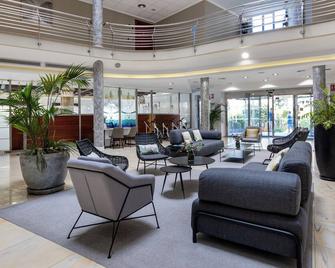 هوتل دانيا دينيا - دينايا - ردهة