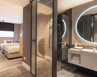 Travelodge Nimman - Chiang Mai - Bathroom