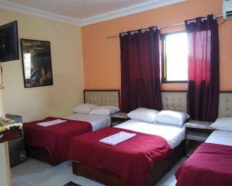 New Palace Hotel - Cairo - Bedroom