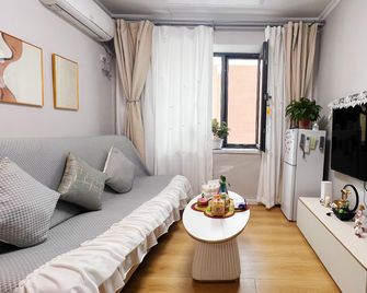 Jinzhou Meiquan Homestay - Jinzhou - Camera da letto