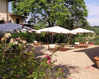 B&B Il Poggiolo delle Rose - Impruneta - Patio