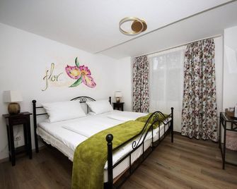 Liebezeit - Dillenburg - Bedroom