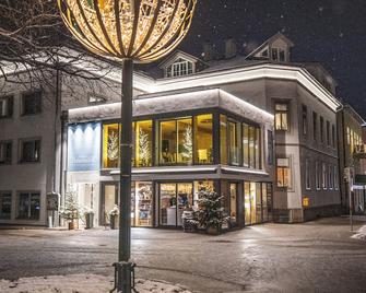 Boutiquehotel Hubertushof - Bad Ischl - Building