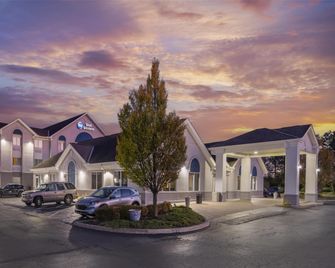 Best Western Columbus Airport - Columbus - Edificio