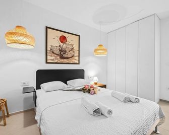 Apartment Sunshine Cres - كريس - غرفة نوم