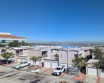 Oceanview Motel - Huntington Beach