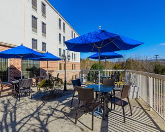 홀리데이 인 익스프레스 렉싱턴 - 렉싱턴 - 발코니