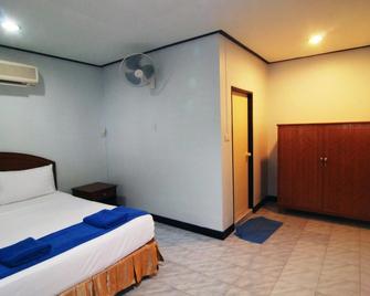 Lanta Coral Beach Resort - Ko Lanta - Bedroom