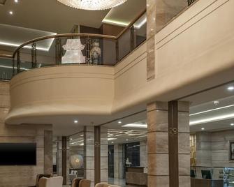 Days Hotel Chennai Omr - Chennai - Lobby
