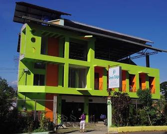 Green Ridge Apartelle - Malaybalay - Edificio