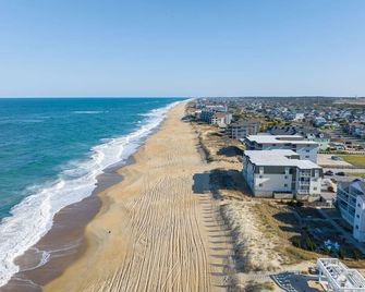 Oceanfront Condo with Stunning Views and Great Location - Kill Devil Hills - Beach