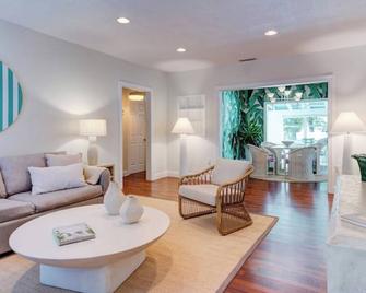 Luxury Home in Brickell Miami, 5 min to the Beach! - Miami - Sala de estar