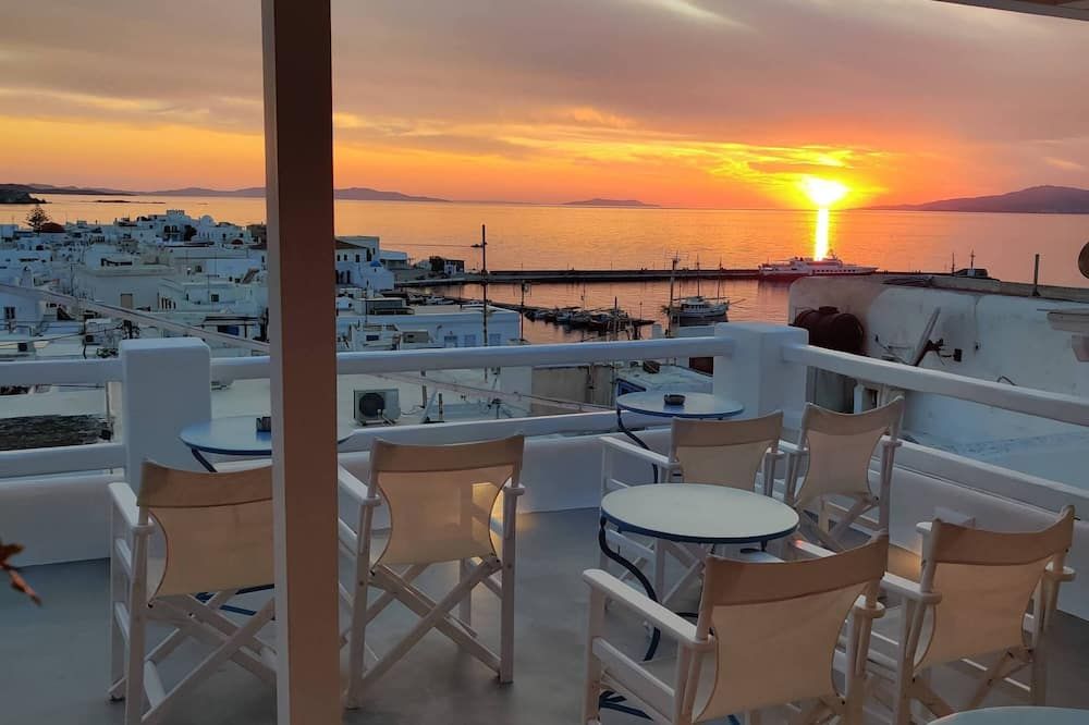 هوتل ليفتيريس