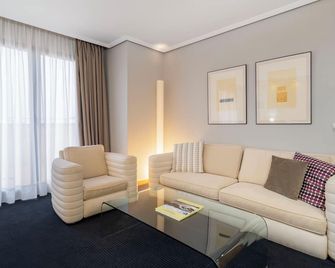 실켄 알폰소 X - 시우다드 레알 - 거실