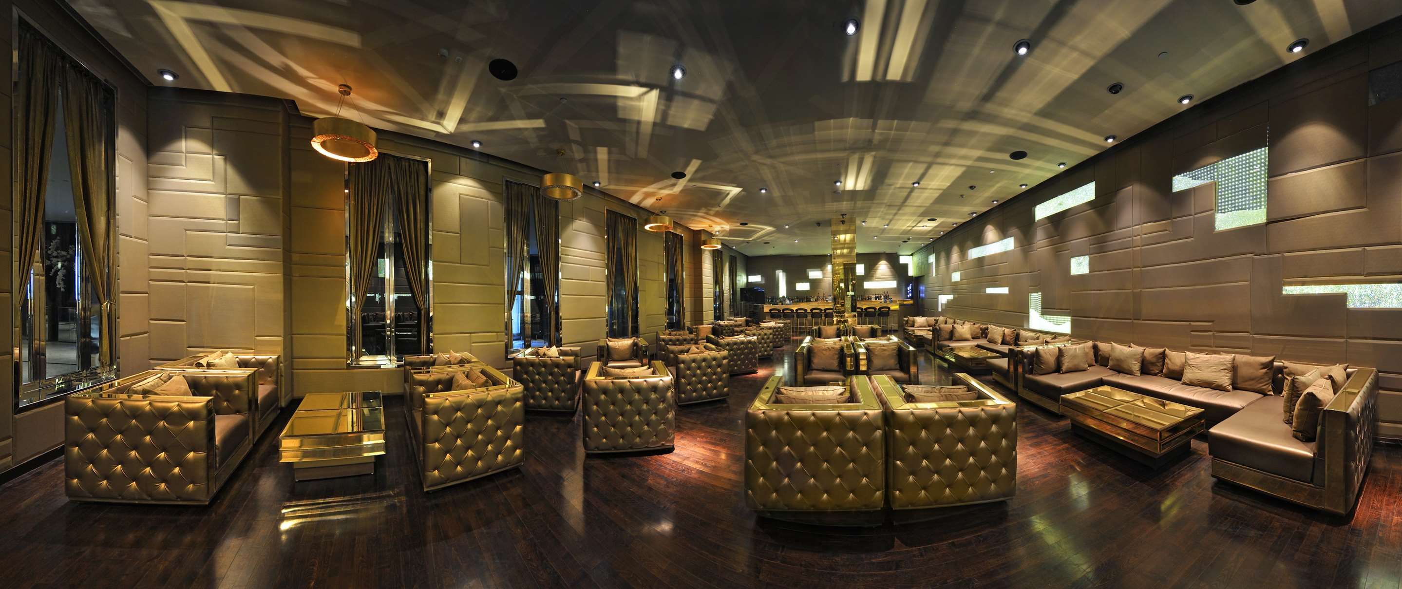 Radisson Blu Hotel New Delhi Paschim Vihar thumbnail 3