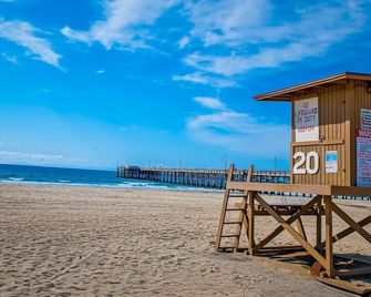Ocean & Pier View Steps To Sand Ac Parking! - Newport Beach - Beach
